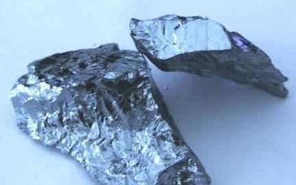 野生动物 为什么地球选择了碳基生命,而非硅基生命?宇宙中存在硅基生命吗