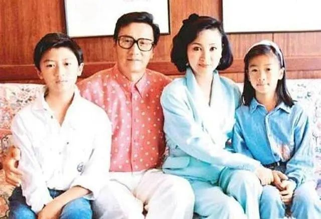 感觉会火|16岁上台嘘声一片，叛逆20年改行当厨子，如今靠一个反派演技封神