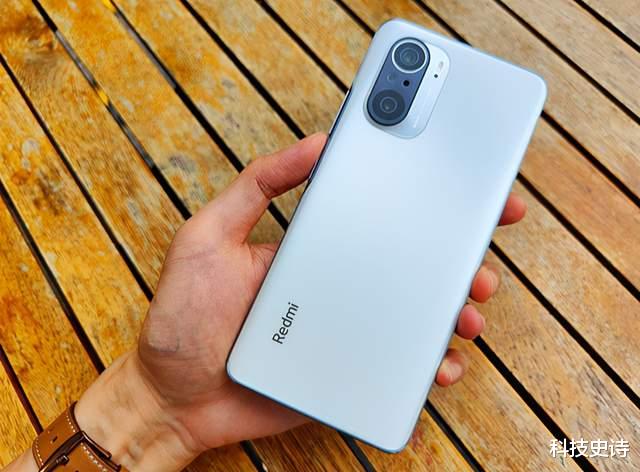 iPhone|双12后将烂大街的3款手机，第1款销量出人意料，公交地铁都能见到