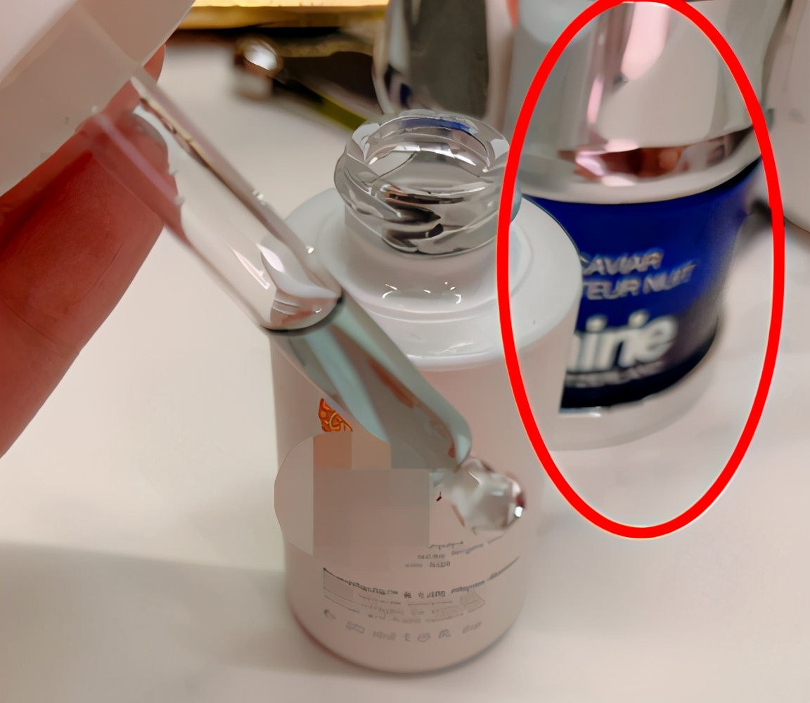 马蓉|马蓉越活越年轻,戴钻石项链嫩如18岁少女,日常开百万豪车兜风