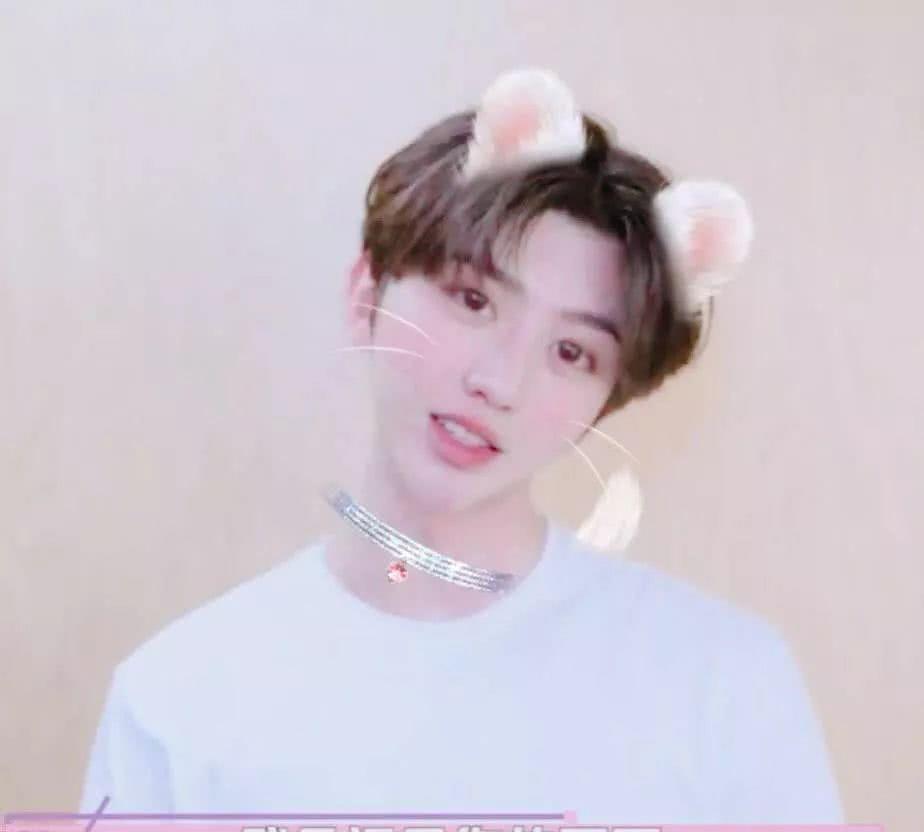 郭品超|再见了娘炮文化，再见了畸形审丑观，娱乐圈已刮起“扫娘风暴”