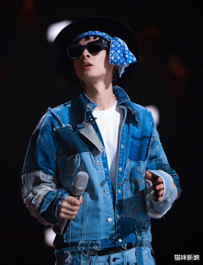 披荆斩棘的哥哥|《披荆斩棘的哥哥》，一桌子山珍海味和几粒老鼠屎