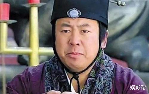 娱乐圈|他是最强逃犯，潜伏娱乐圈13年，出演60多部作品，走红后被捕