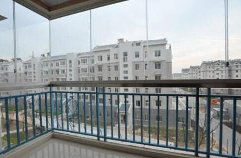 头一次见封阳台还能这样操作，看完邻居家的真想把我家的拆了！