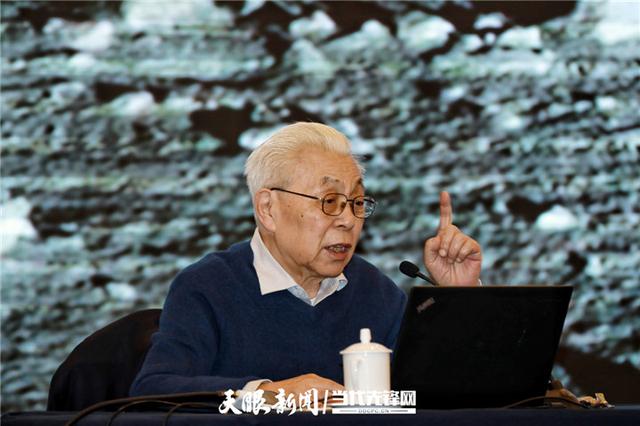 王绶琯|首届“贵州杰出人才奖”入选者、中国科学院地球化学研究所研究员欧阳自远：“把月球最古老的样品采回来”