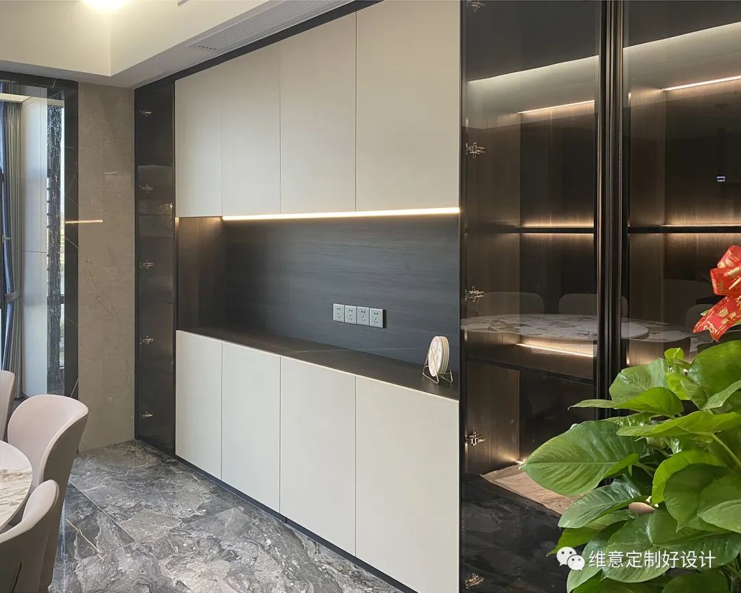 拆掉一间房改中西厨，全屋柜门无把手，她家的装修刷屏朋友圈！