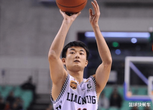 辽宁男篮|13中1合砍4分！辽宁两大混子该狠批 出战64分钟疯狂梦游打铁！