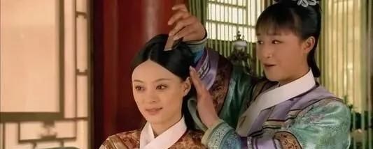 汪小敏|《甄嬛传》中，浣碧选择自杀，究竟是不是在殉情呢？