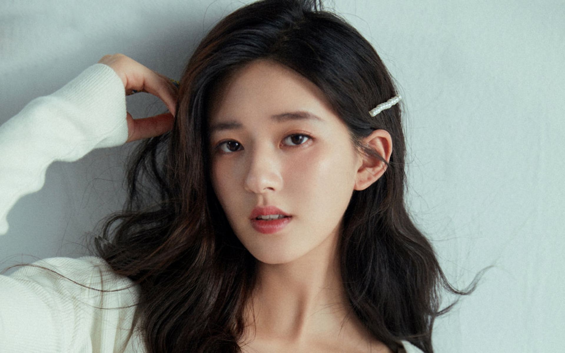 宋轶|宋轶抢宋茜的风头？拉踩完杨颖后拉踩宋茜，这种手段一般人学不来