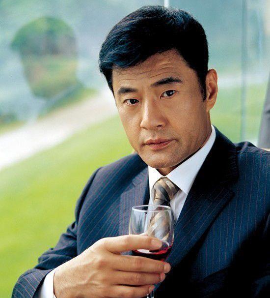 王琦|娱乐圈的7位贤妻，落魄时我不离不弃，走红后他娶我为妻