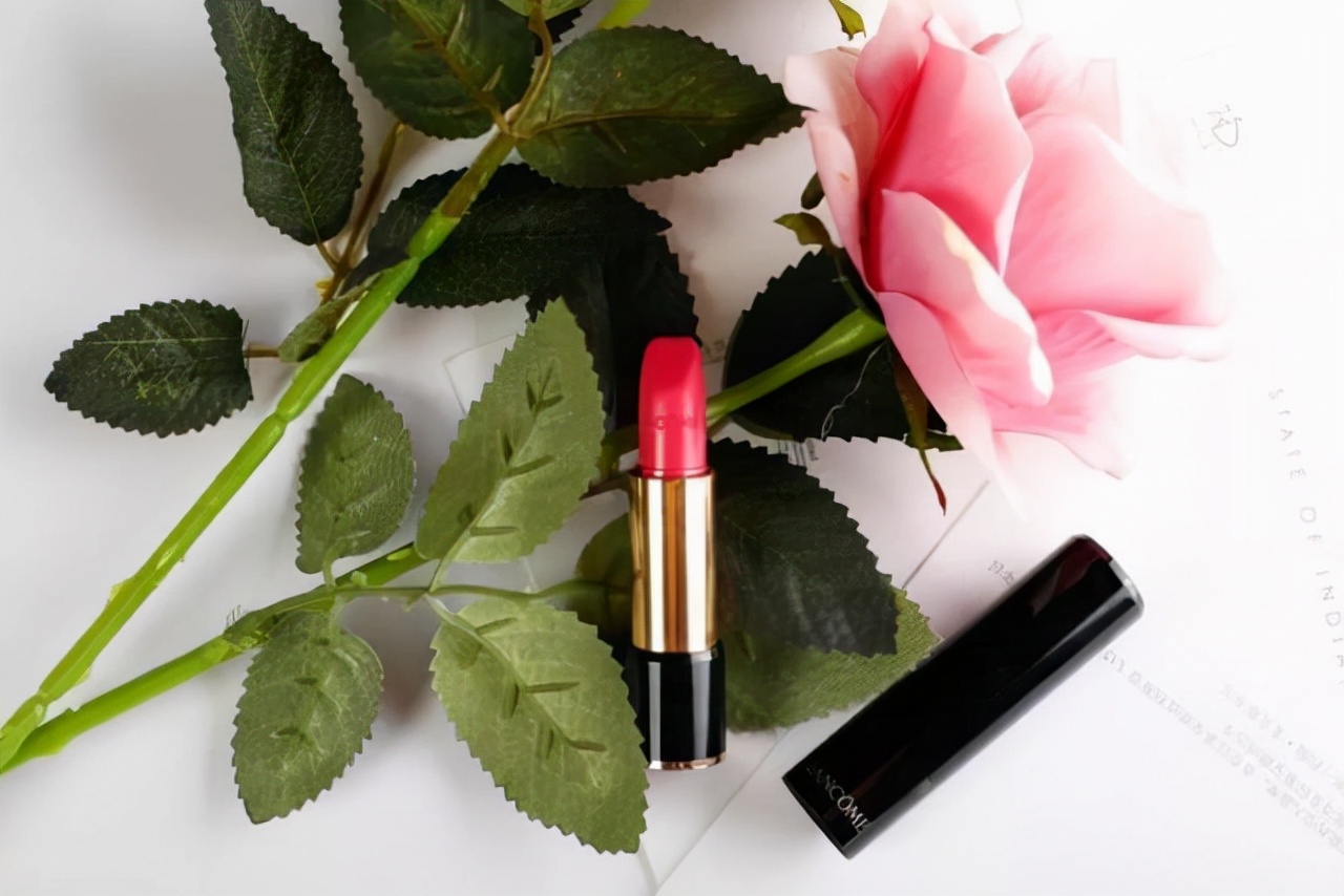 面霜 适合日常百搭的五款最显白的平价口红推荐:很不挑妆容非常百搭