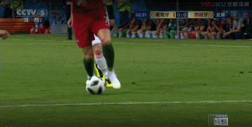 梅西|梅西，他就像一條狗！