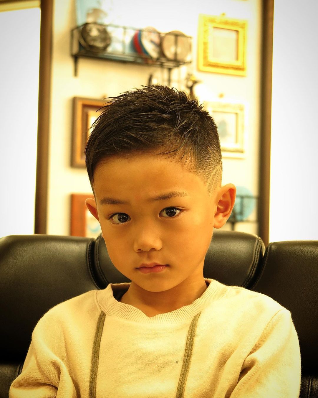 发型 2022小帅哥发型推荐14款，渐变雕刻半扎发，有儿子的妈妈们请收藏