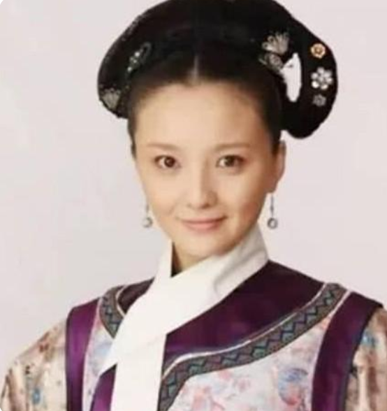 甄嬛传|最初版《甄嬛传》定妆照曝光，祺贵人惹人发笑，看到甄嬛却被惊艳