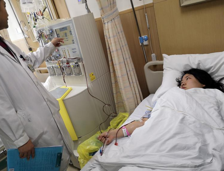 小扒追健康 21岁女子朋友圈“晒跑”，不慎脑梗住院，医生：2种人不适合跑步