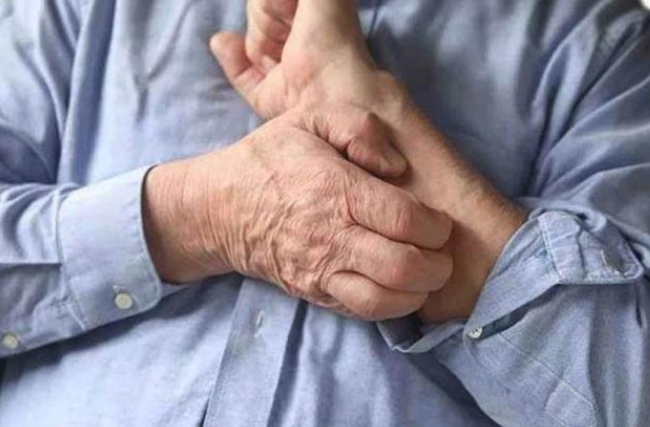 医生|46岁大姐糖尿病昏迷，手术3次后离世，医生惋惜：全是1物惹的祸