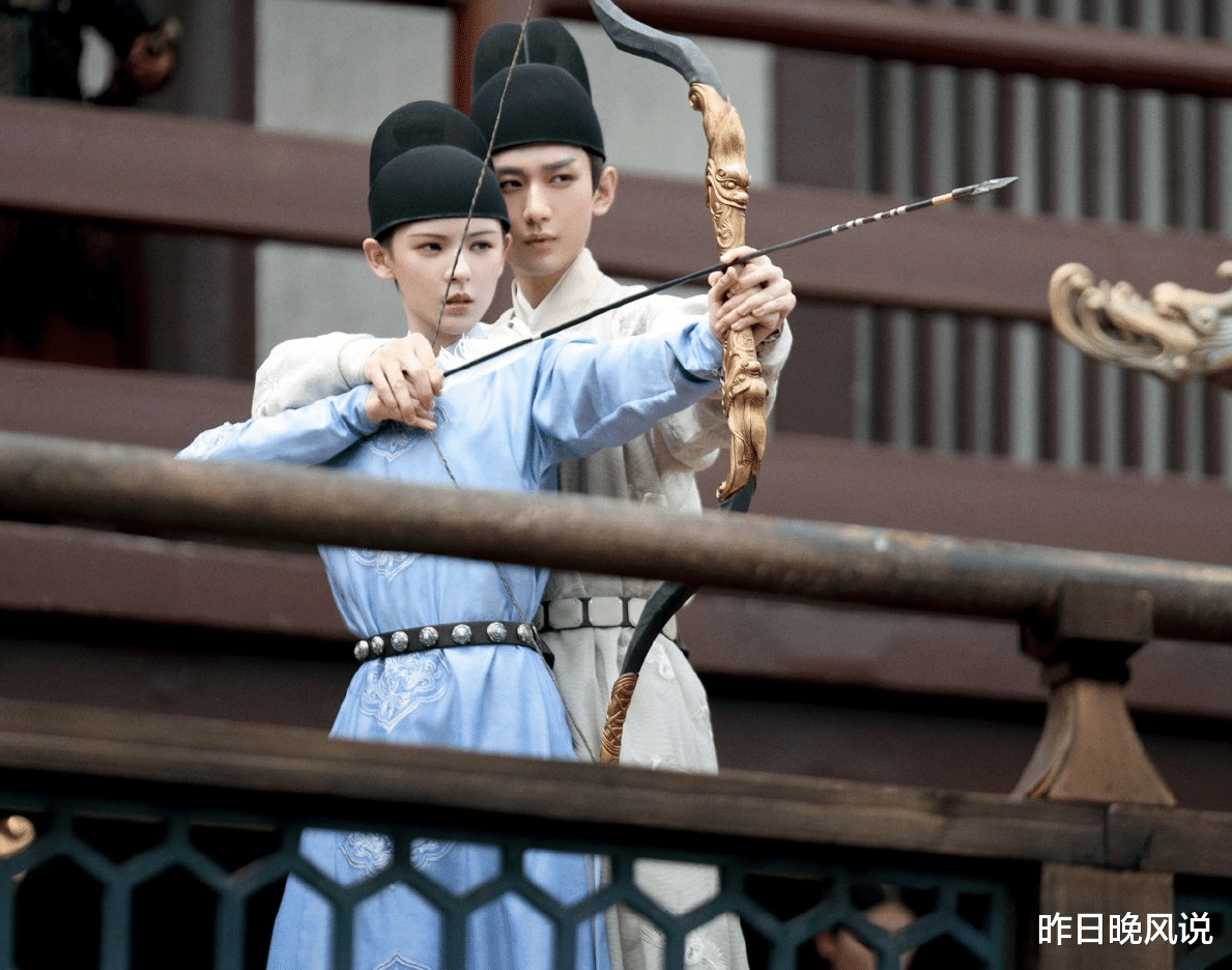 张予曦|张予曦新剧《与君歌》播出，却被女配角颜值抢镜，不红太可惜了！