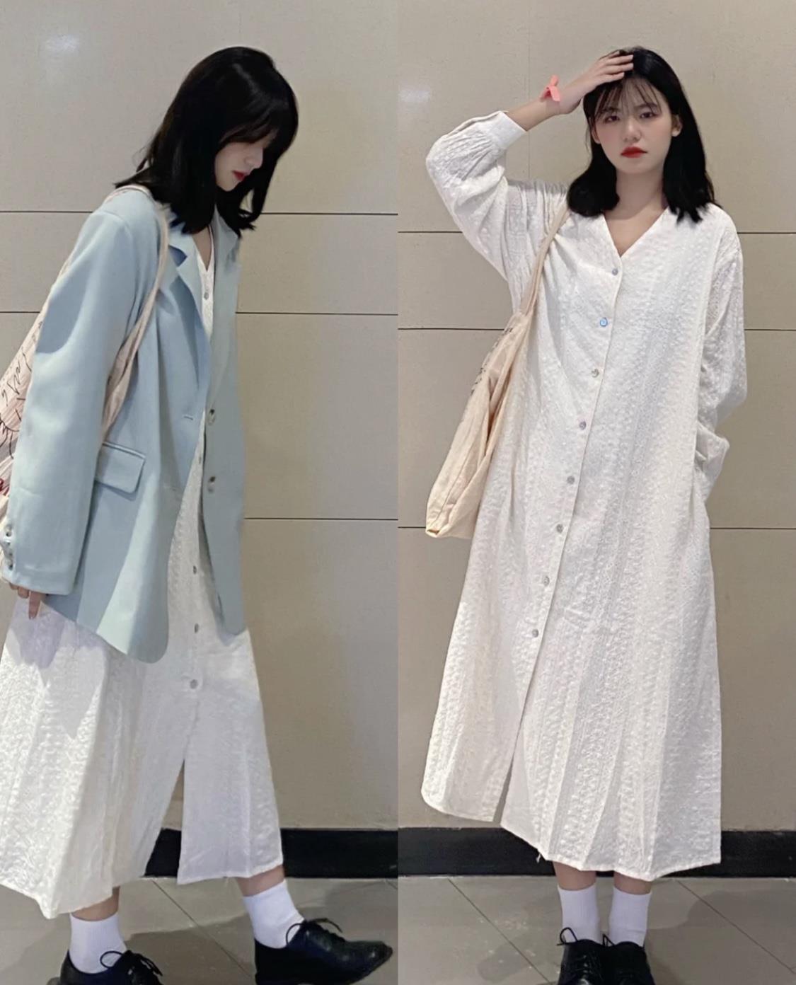 木木尔小倩|初秋穿搭真少不了连衣裙,套上西装和针织衫,简简单单就很抬气质