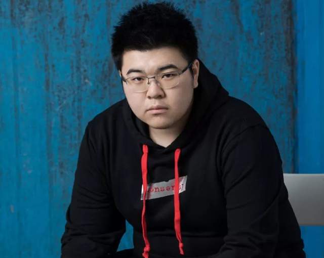 4am战队|PGI.S国外战队嘲讽4AM？韦神不屑回应，忘了上次PGC被锤有多惨！