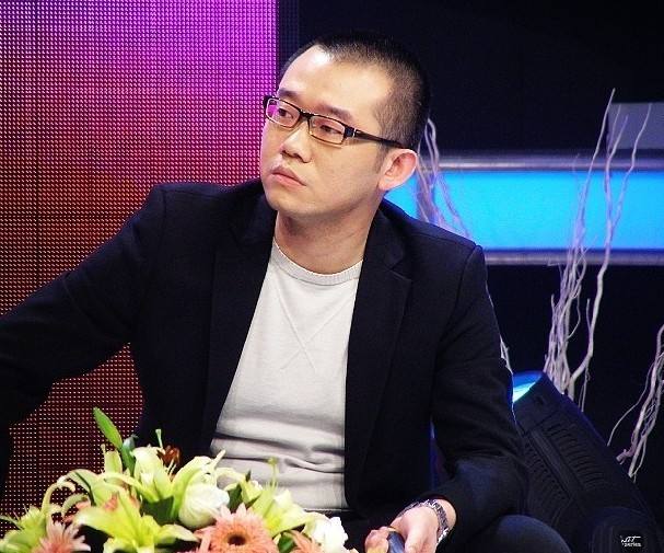 涂磊|“智者”涂磊干过的糊涂事，和他抠脚、被离婚、退圈的真相