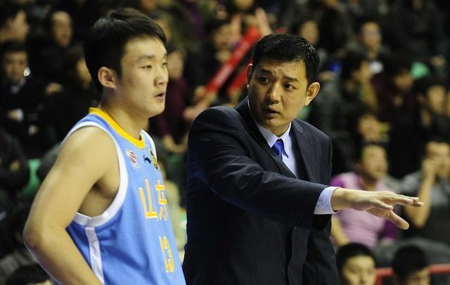 金牌|睢冉彻底撕破脸!丁彦雨航去意已决,李春江或组3巨头冲冠