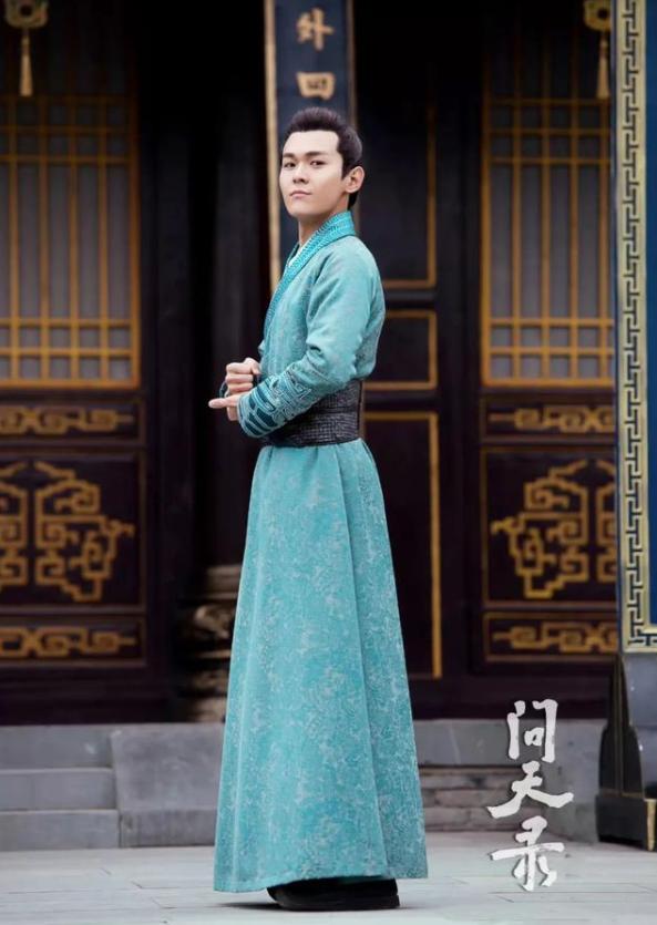 小小志|演员徐文浩拍戏8年无人认知，穷得只剩500元，如今无奈宣布退圈