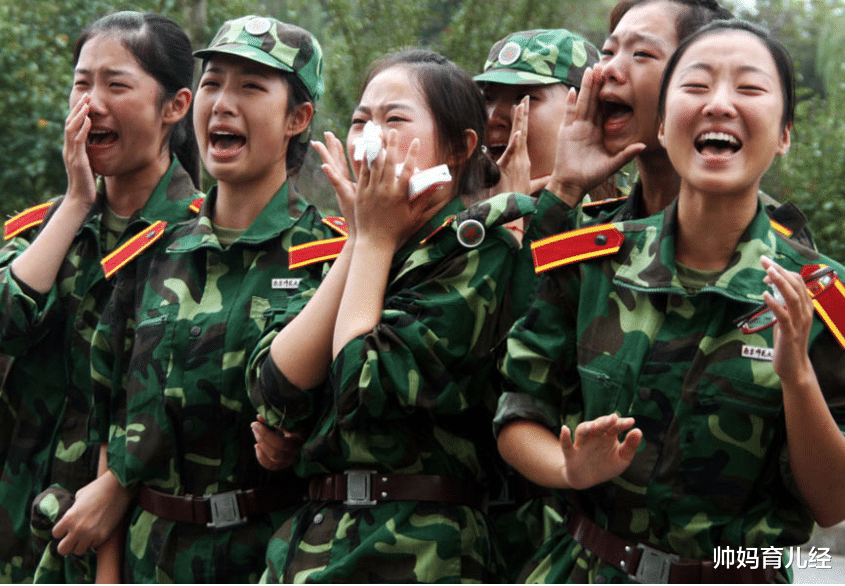 帅妈育儿经|一所“特殊”大学，连续15年手写录取通知书，书法功底让网友赞叹