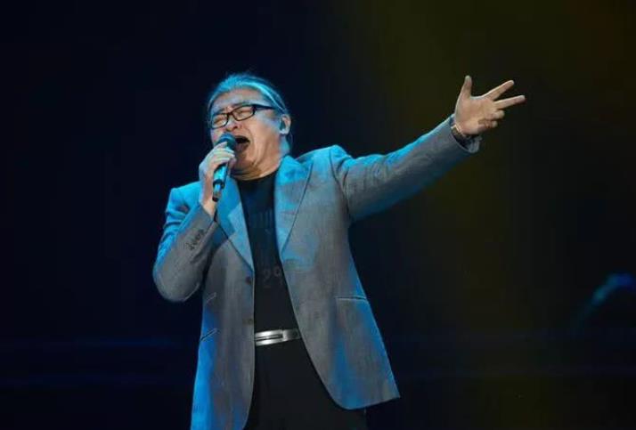 刘欢|刘欢：23岁走红，和妻子相识9天闪婚，相守33年和绯闻绝缘