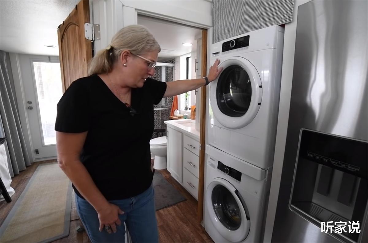 一位65岁奶奶独居37㎡小家：利用4米层高做卧室，蜗居日子转眼1年