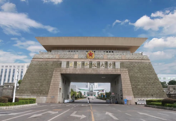 安妈育儿日|2021年军校高考招录“遇冷”，降分也没招满，考生：实力不允许