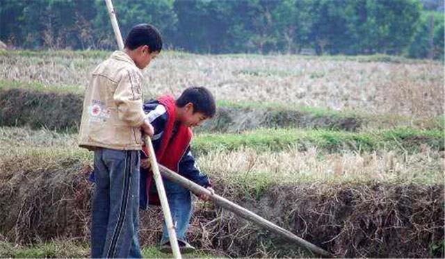 全能辣妈plus|这3种“坏毛病”，越穷的家庭越有，家长不改正，孩子未来难翻身