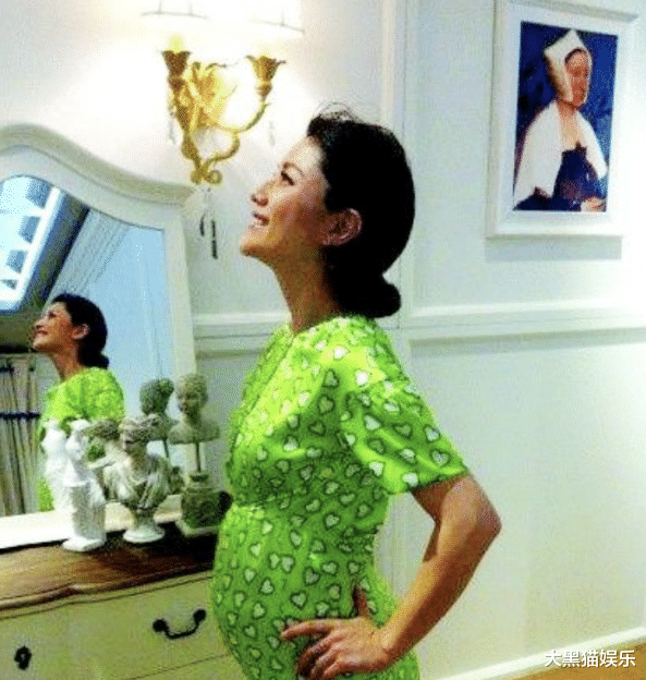 沙溢|“浙江女婿”沙溢，没钱时住岳母家4年，成名后让岳父岳母享福