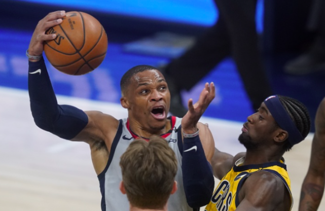 威斯布鲁克|三双历史第一，赛后将比赛用球带走的威少需要支付步行者费用吗？