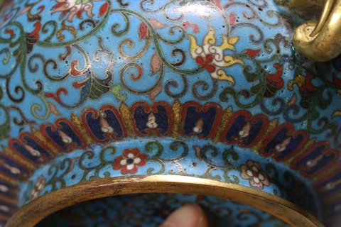 |清 铜胎景泰蓝双象耳香炉摆件