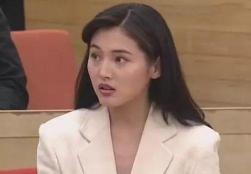 张延|“男人婆”张延：婚后一年怀孕，把这一消息告诉老公时，她哭了