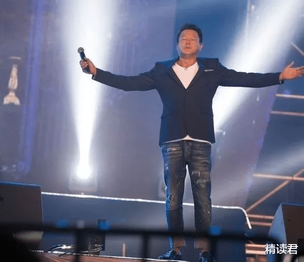 精读君|54岁港剧男神“毁容式”近照曝光：放纵欲望，是一个人平庸的开始