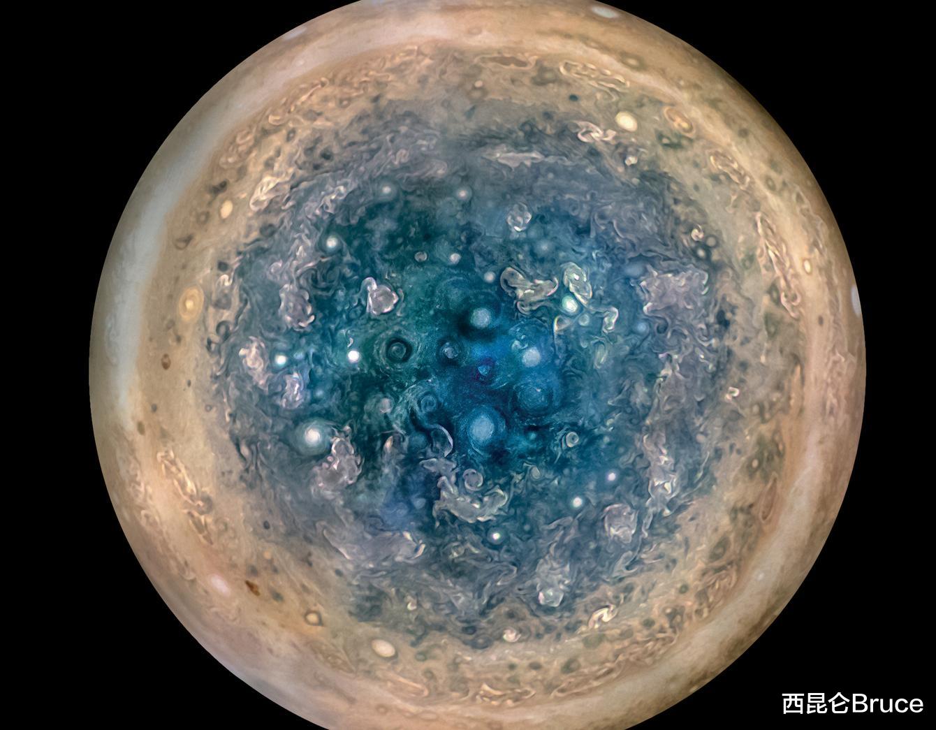 木星|突发奇想:木星是气态星球,如果人降落木星,会不会直接穿过去呢