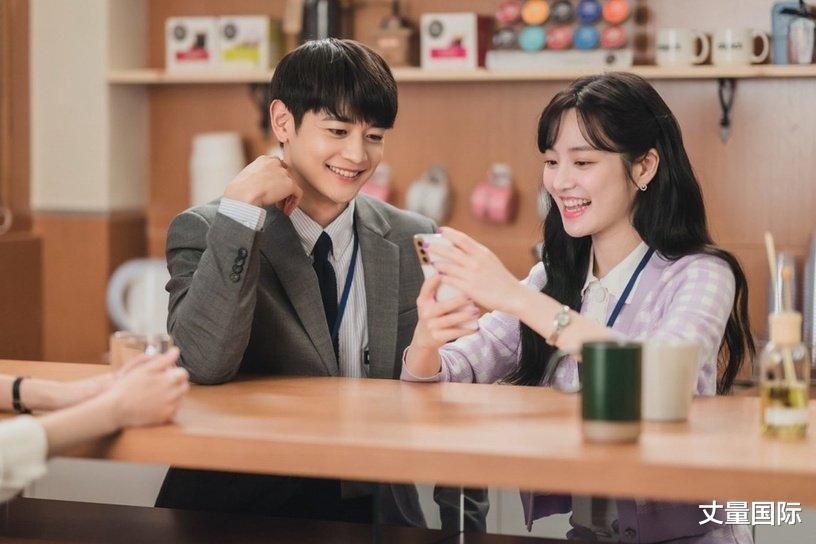 金高银|韩国漫改剧造型高度还原，金高银太相似、这位地中海秃超牺牲