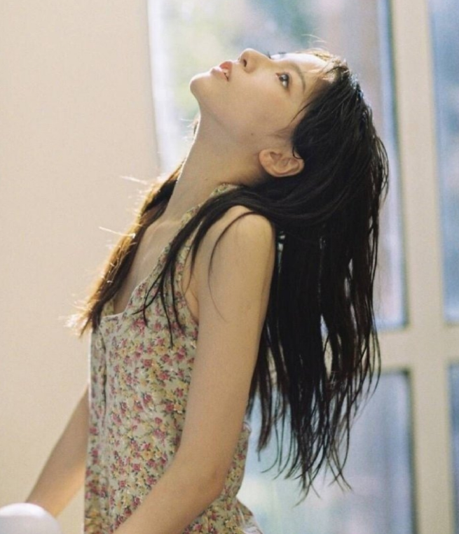 短发|诸葛大力终于把头发留长了，新发型美出新高度！