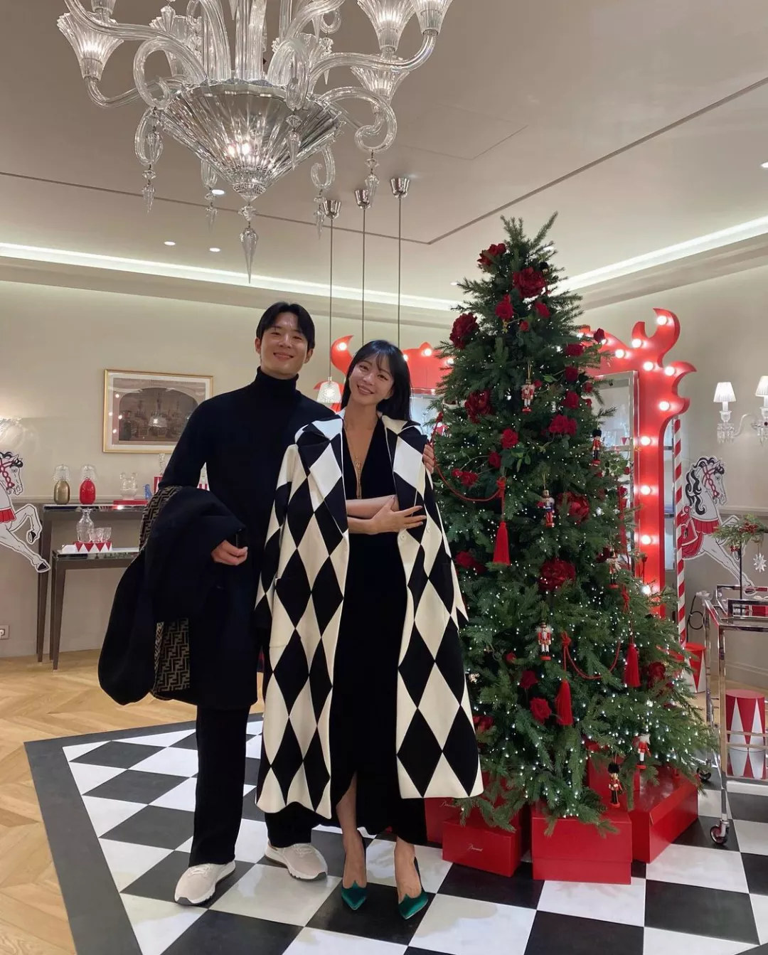 韩艺瑟|不理会外界质疑，见家长公开恩爱：她真的好爱他！