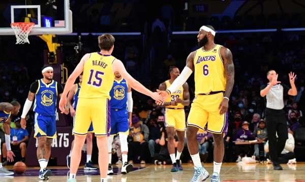 奶豆妈|指定加盟湖人，狂胜太阳17分！获詹姆斯信任，你成沃格尔秘密武器