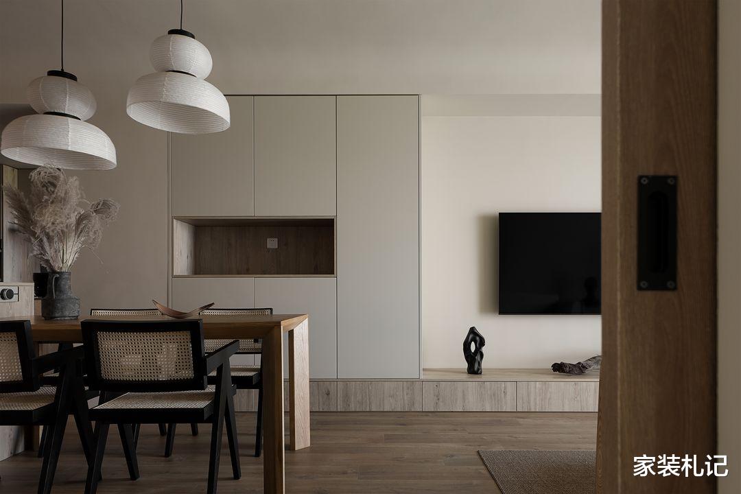 回归自然本真，110㎡轻侘寂风，过出精致幸福感