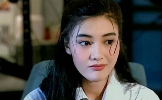 李嘉欣|51岁李嘉欣有二胎？近照膀大腰圆认不出，网友：胖14斤还这么美