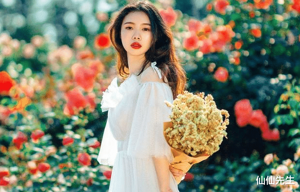 仙仙先生|“我挡你桃花运了”女子声称没对象令男友崩溃：女人都双标？