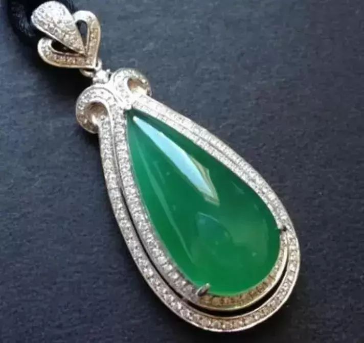 翡翠|翡翠颜色识别和理解！翡翠颜色对翡翠价值的重要影响