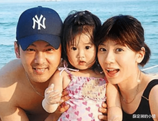 贾静雯|赔2600万离婚、二婚嫁小9岁鲜肉,47岁夺影后,贾静雯的逆袭之路