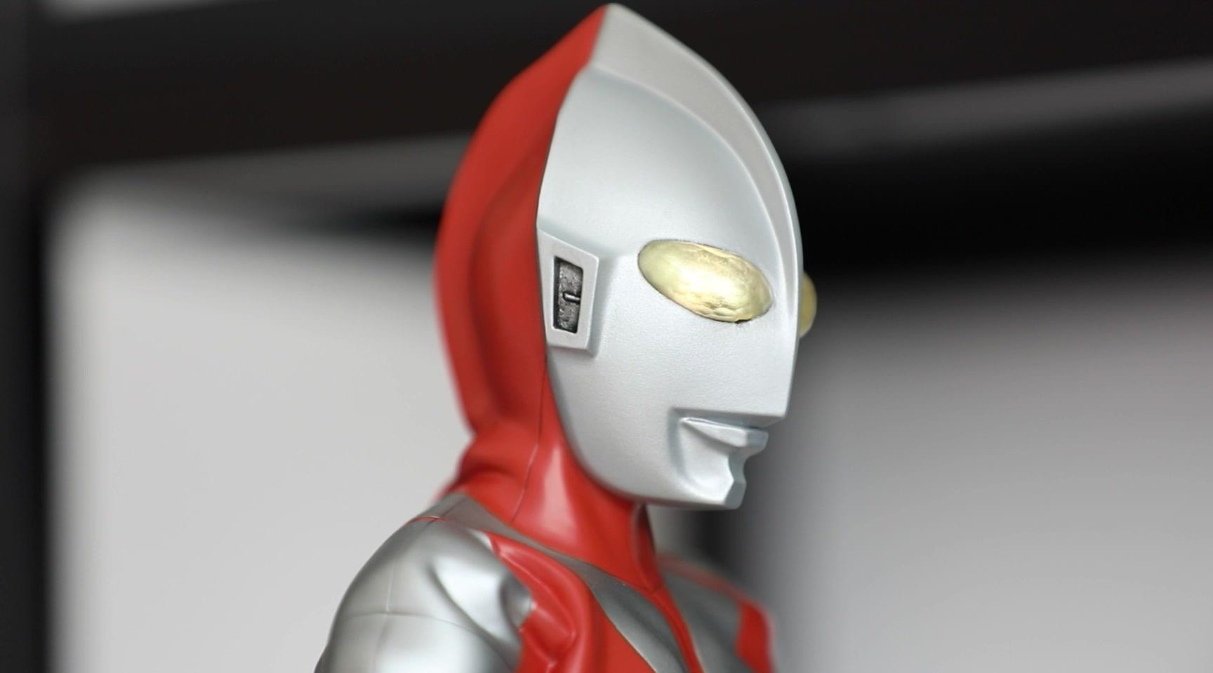 二次元|奥特曼：要相信有光！当这光造假怎么办？非法2次元周边涉案400万