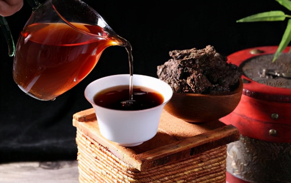 |最近都是闷热潮湿的天气,你的衣柜还好吗?