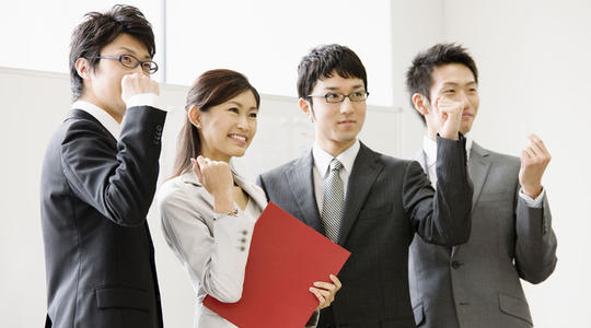 冷暴力|什么是职场冷暴力？ 如何处理？