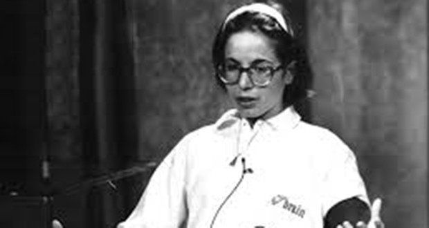 科学家 为证明时间不存在，科学家让1人在洞穴中生活220天，结果始料未及